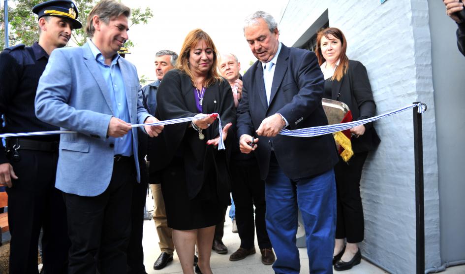 The town of Montes inaugurated a sub-police station built with the support of Mevir