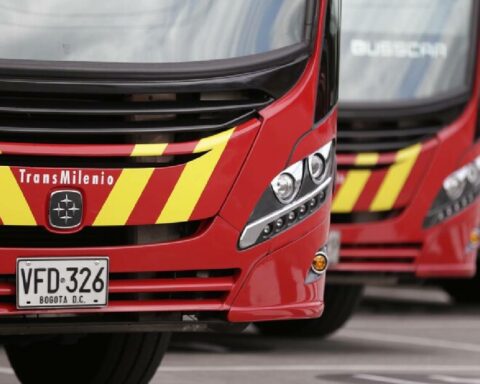 There is a job fair to work with TransMienio: what are the vacancies available