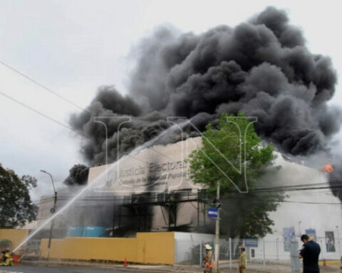 They ask for G. 20,000 million for the Transmission of Preliminary Results