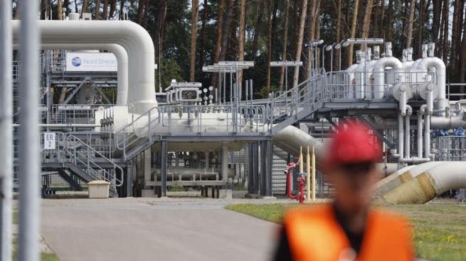 They closed a branch of the main oil pipeline that transports Russian oil to Germany