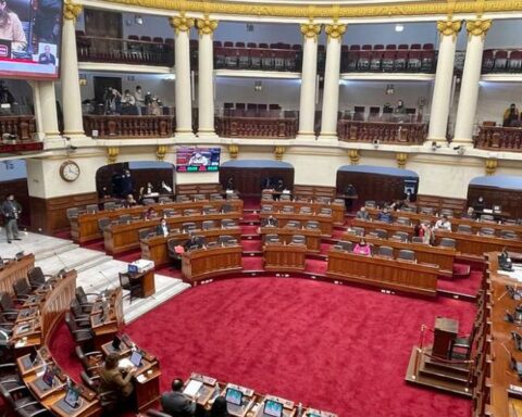 They debate this Thursday proposal to eliminate vote of confidence to the ministerial cabinet