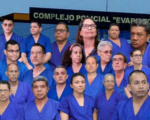 They fear for the health of political prisoners, they have not seen them for almost 50 days