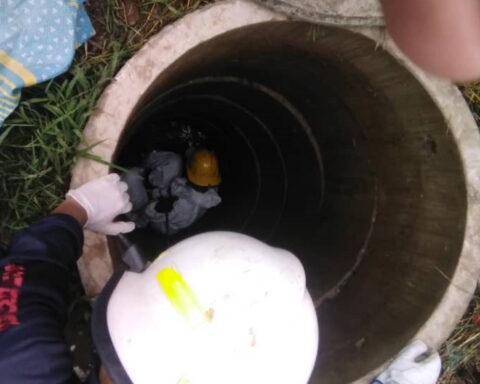 They find the lifeless body of a girl in a septic tank in Carabobo