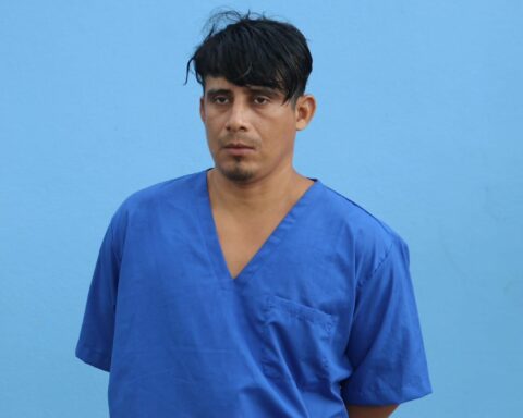 They present a suspect in the murder of mother and daughter in Mulukukú