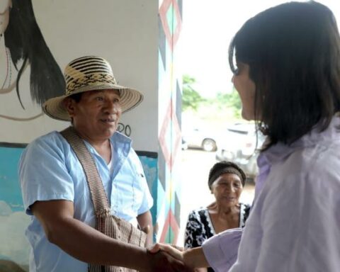 This was the meeting of Minenergía with communities of La Guajira