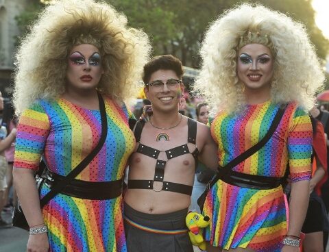 Thousands of LGTBIQ+ protesters dressed the streets of Rosario in rainbow colors