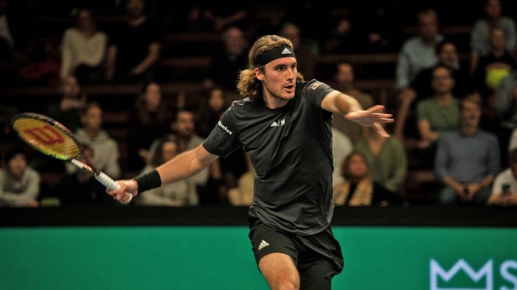 Tsitsipas seals the pass to the semifinals