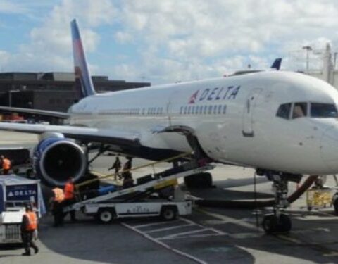 Delta, American, Airlines, Cuba