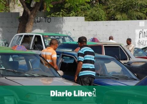 Used car dealers say they pay more taxes