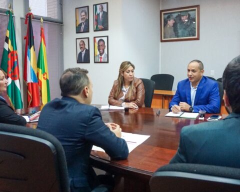 Venezuela and Banco Alba sign cooperation in multimodal transport