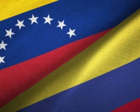 What does the bilateral agreement between Fenalco and Fedecamaras consist of?