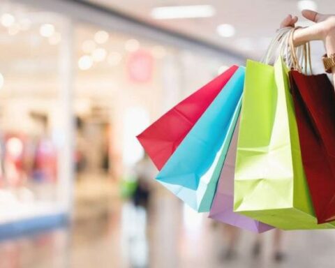 What is knocking down consumer confidence in the country