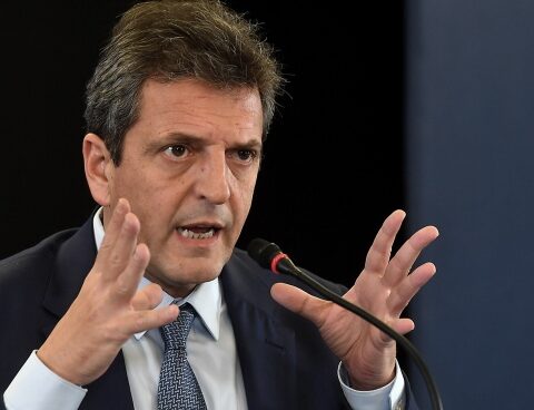 With a request for consensus between government and opposition, Massa closed the IAEF Convention