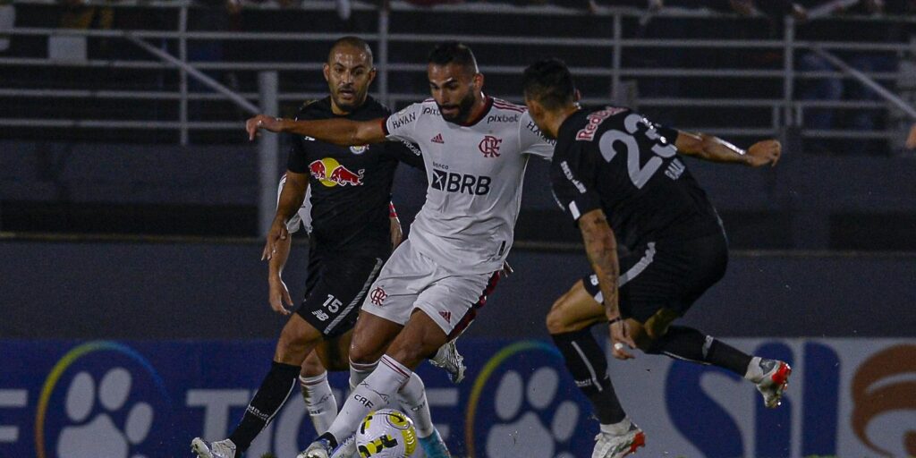 With the return of holders, Flamengo faces Bragantino for the Brasileirão