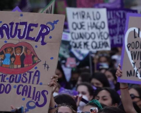 #25N: Thousands of women march against violence and femicides in CDMX