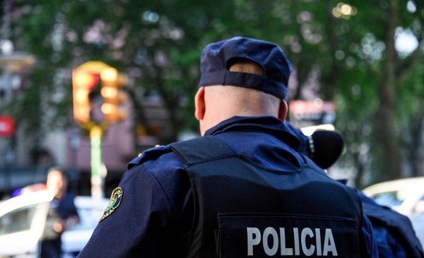 A man was murdered and another is hospitalized after threatening a couple in Canelones