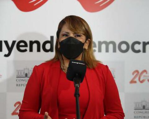 A matter of trust: Digna Calle voted against rejecting Aníbal Torres' proposal