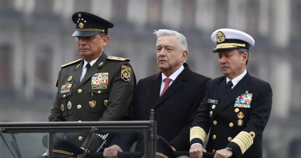 AMLO: In the history of the Army, there are more good things than stains or errors