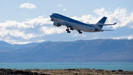 Airlines transported 1.1 million passengers in October, more than in the pre-pandemic