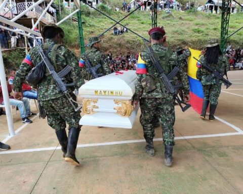 Alias ​​Mayimbú was unearthed in Cauca and was kept awake again in a gold coffin