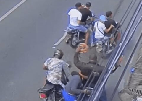 Another heist at gunpoint;  now in Santiago