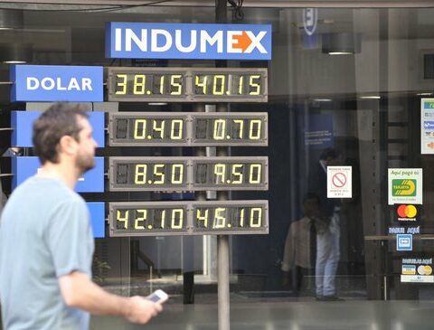 Another strong fall for the dollar, which threatens to leave the $39 range