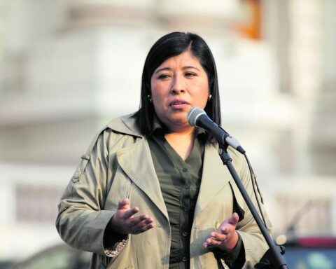 Betssy Chávez: "We do not intend a second question of confidence to close Parliament"
