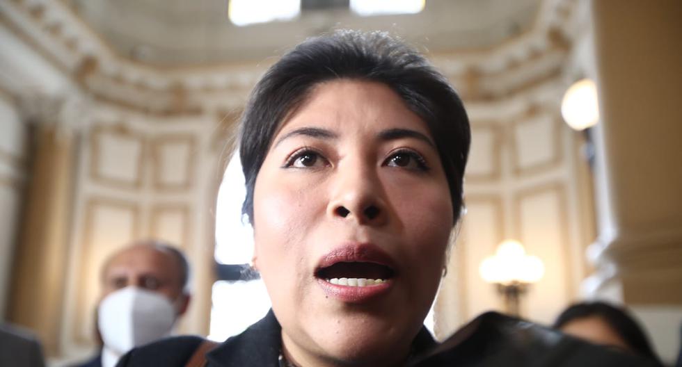 Betssy Chávez now calls for dialogue: "Neither closure of Congress nor vacancy"