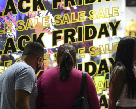 Black Friday: Consumers Will Spend Less During This Year's Campaign, Study Says