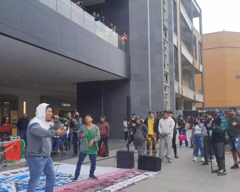 CDMX: With a rap battle, the People of Xoco demonstrate against Mitikah