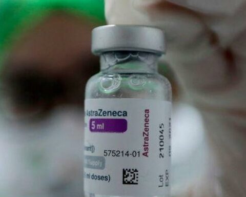 COVID-19: more than 4.4 million vaccines from Moderna and AstraZeneca will expire before the end of the year, warns the Comptroller