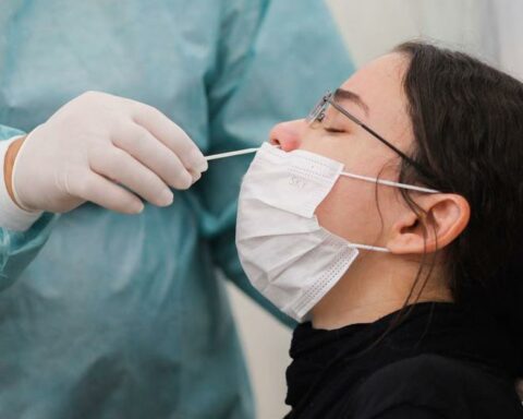 COVID-19: why the new variants call it "dog from hell" and what are its symptoms