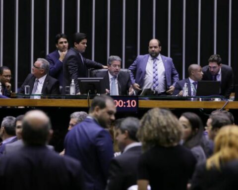 Chamber approves MP that opens extra credit for payment of benefits