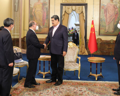 China and Venezuela deepen strategic ties