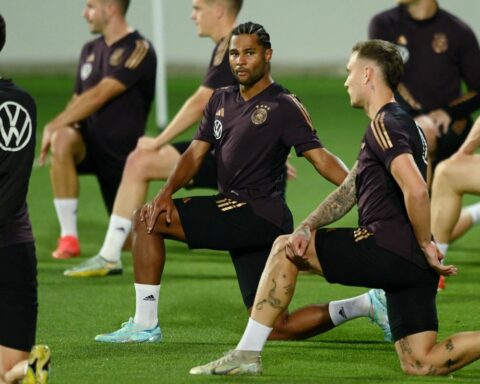 Classic between Germany and Spain is the highlight of Sunday