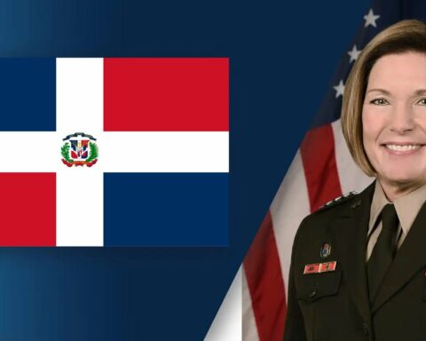 Commander Laura Richardson of the US Southern Command is in the DR