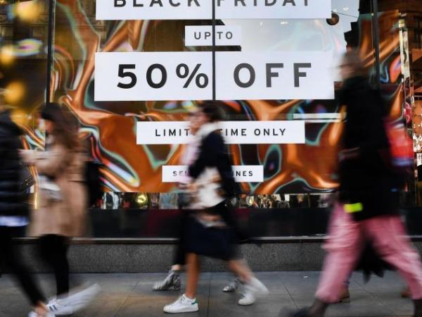 Commerce clings to 'Black Friday' for the end of the year