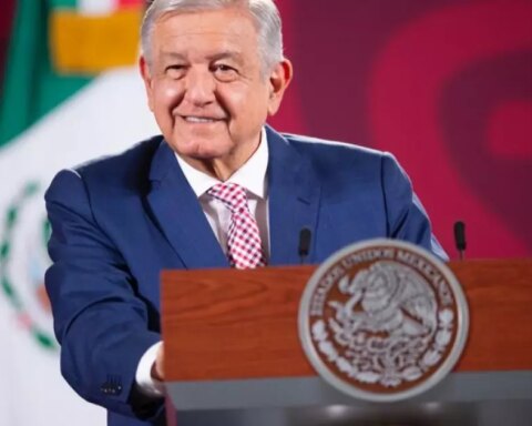 "Congratulations, dear president": politicians and citizens celebrate AMLO