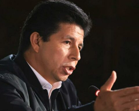 Congress rejected authorization to Pedro Castillo to attend Mexico but approved a trip to Chile