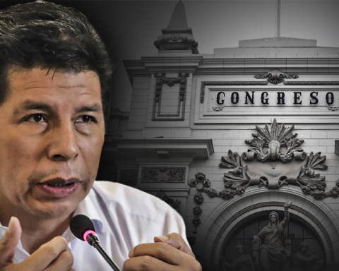 Congress will seek today to take the first step to disqualify Pedro Castillo
