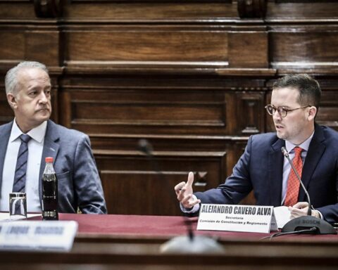 Congressmen trample on their regulations to impose a rule on the Spill