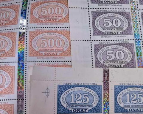 Sellos de timbre, Cuba, Correos de Cuba