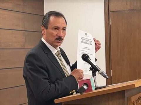 Cuéllar, satisfied with the efforts in La Paz, hopes to have a Census Law on Monday