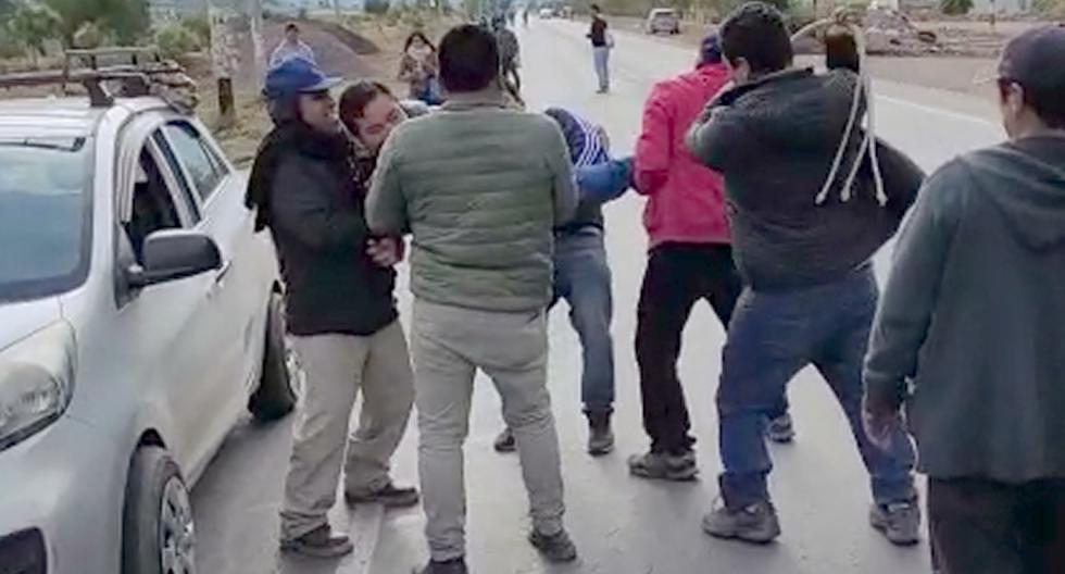 Cusco: protesters whip a driver who did not join the strike (VIDEO)