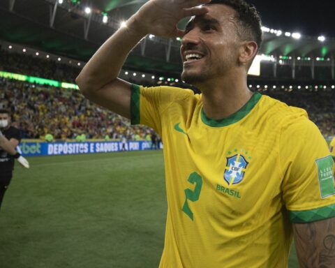 Danilo is not threatened by Dani Alves at the right-back of the national team