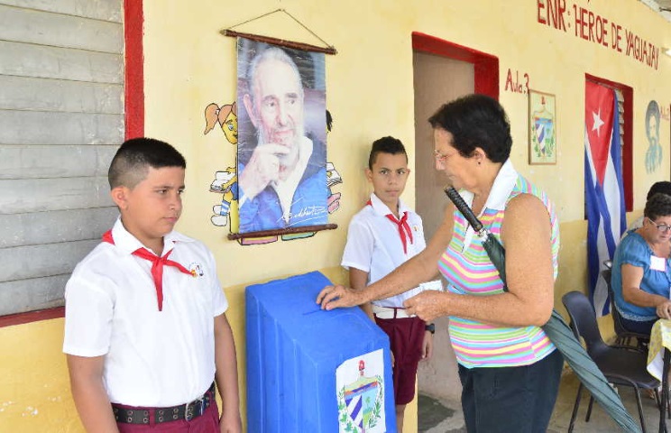 cuba niños referendo constitución política