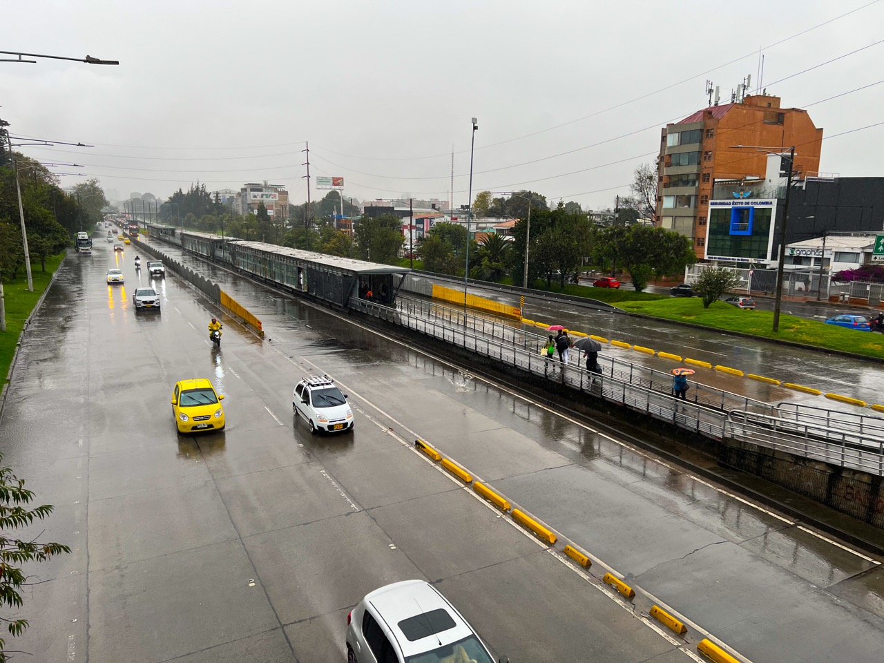 Demonstrations in Bogotá: Several TransMilenio stations are disabled