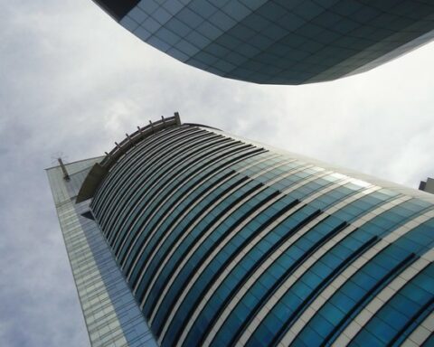 Director of Antel denounces that the government delayed the start of 5G to favor Claro and Movistar