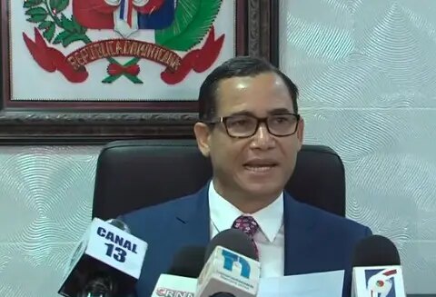 Eddy Olivares: “PLD y Fuerza del Pueblo luchan para determinar segundo lugar”