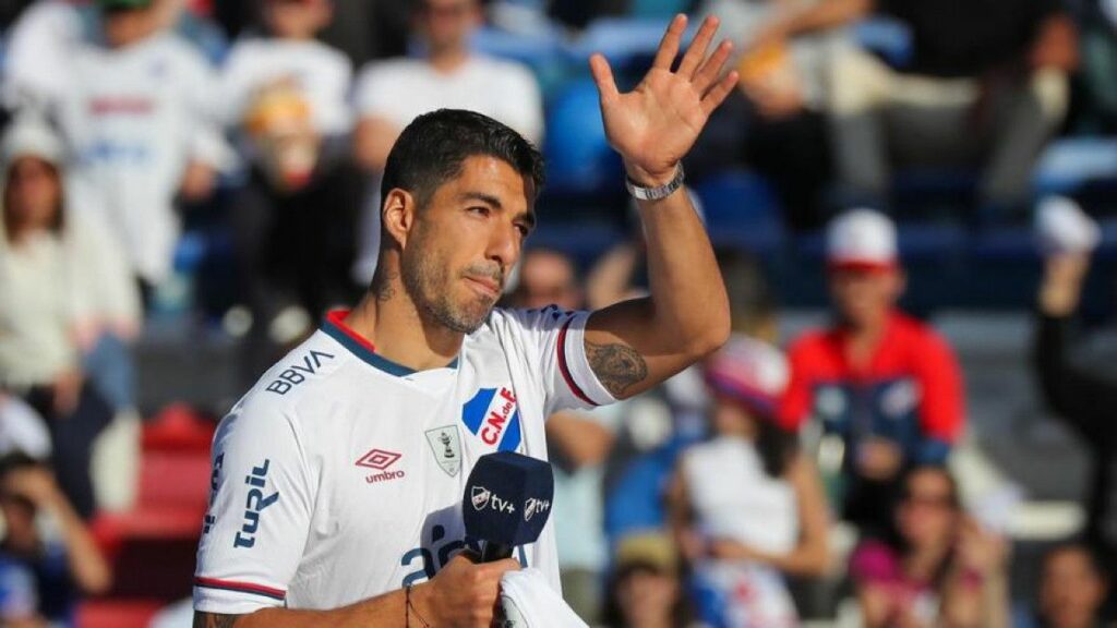 El Nacional adds a new title and Luis Suárez says goodbye